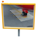 Aircraft Docking Guidence Mirror